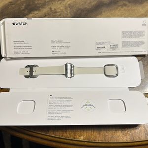 NEW Apple Watch Band 41mm Chalk Modern Buckle L
